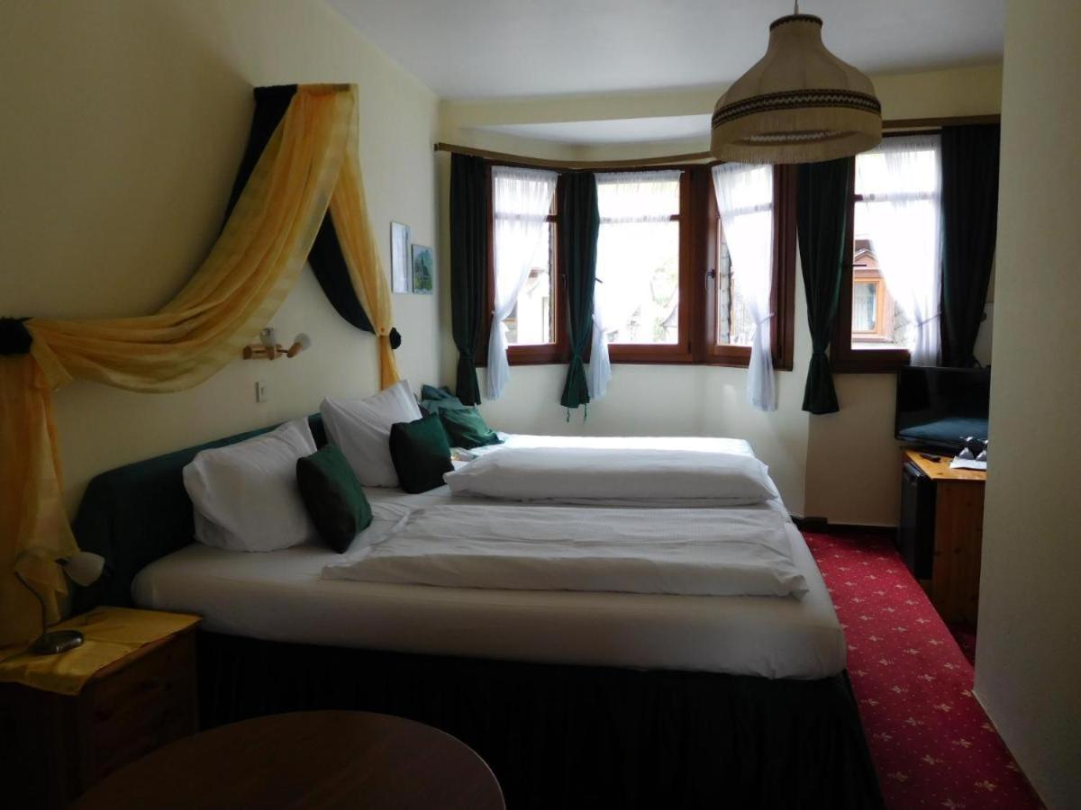 Kranenturm Hotel Bacharach Kültér fotó